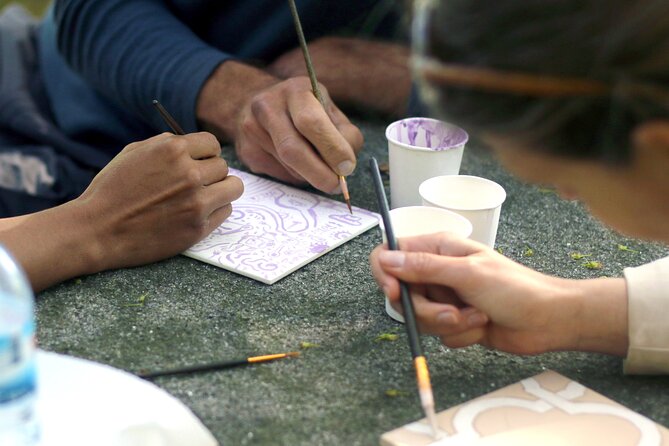 Porto Tile Painting Workshop in artist studio - Who this workshop suits best