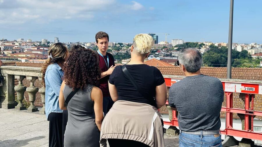Porto to Gaia Sunset Walking Tour - Port Wine Included - Walking Into Vila Nova de Gaia: Wine Culture Without the Hard Sell