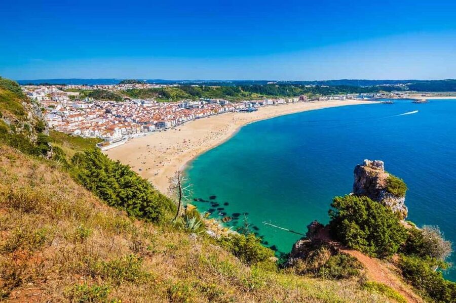 Porto to Lisbon with Aveiro-Coimbra-Fátima-Nazaré-Óbidos - Coimbra: a university town where arts and streets feel connected