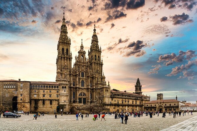 Porto to Santiago Compostela with Braga-Guimarães-Barcelos-Viana - Vehicle size, group setup, and comfort rules that actually affect you