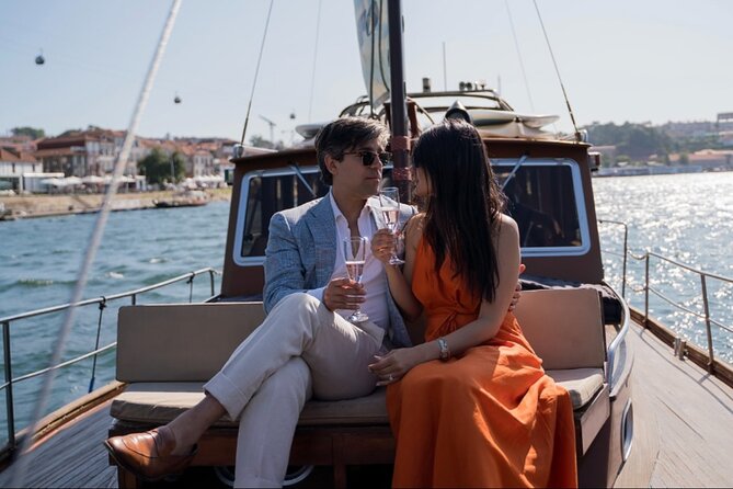 Porto: Tour on the Douro River in a Classic Boat - The Classic Boat Experience on the Douro River