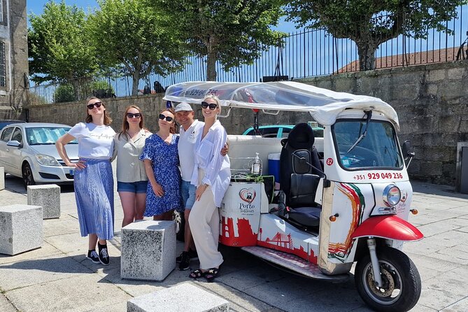 Porto: tuk tuk adventure tours old town 1h - Key Points Before You Go