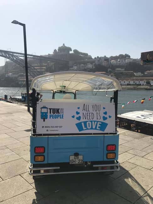 Porto: Tuk Tuk Tour with Olive Oil Tasting - Price and value: is $22 a smart way to see Porto?