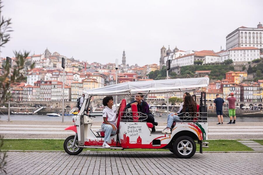 Porto: Tuk tuk Tours with Port Wine Tasting - Luís I Bridge and Serra do Pilar: The View Stops You’ll Remember