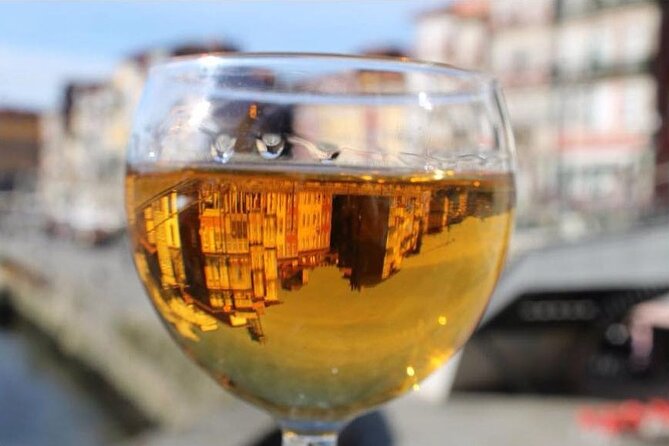 Porto, unveiling the city | walking tour | city gems - Why this Porto walk works: stories, pace, and local angles