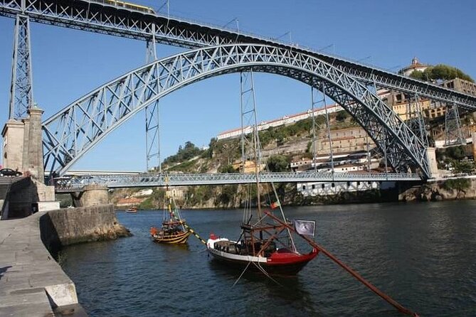 Porto, unveiling the city | walking tour | city gems - Meet at São Bento and start heading toward Porto’s “why”