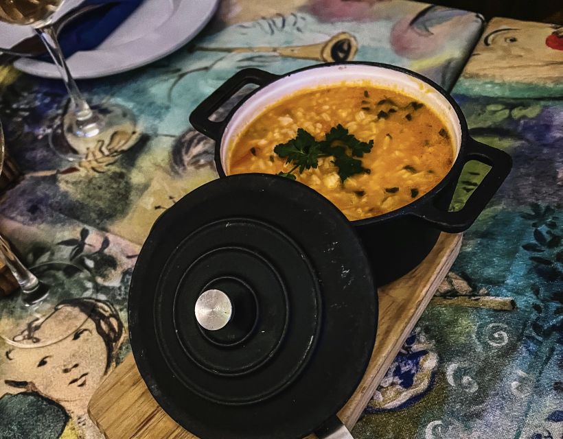 Porto: Walking Dinner Tour with Family-Owned Restaurants - Key Things You’ll Notice on This Porto Walking Dinner