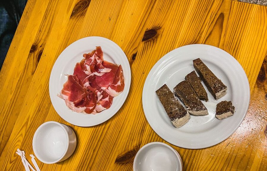 Porto: Walking Dinner Tour with Family-Owned Restaurants - Pricing and Value: What $104 Buys You in Real Terms