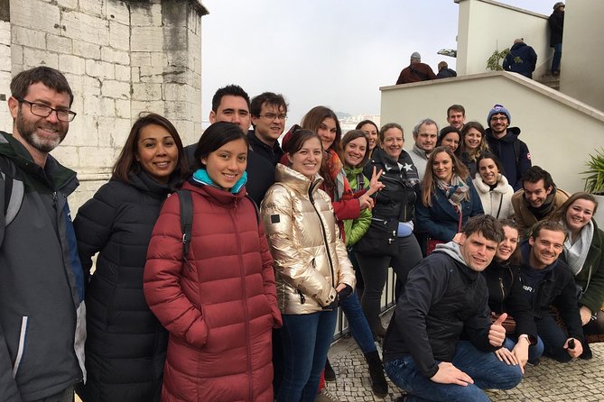 Porto Walking Tour - The Perfect Introduction to the City - Praça da Ribeira to Sé Cathedral: finish with Porto’s roots