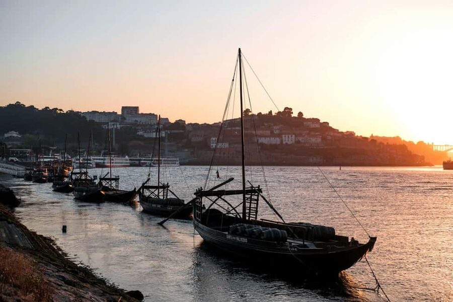 Porto: Walking Tour Through History, Culture & Amazing Views - Panoramic views over Porto: the Douro moment you’ll remember