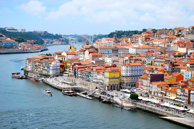 Porto Walking Tour, you cannot miss it! (small-groups) - Miradouro da Vitória: the view that ties the city together