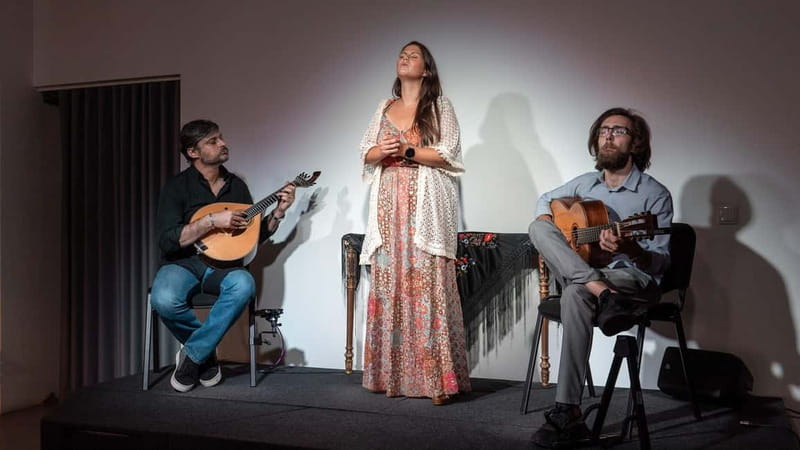 Porto: What is Fado? Commented Live Concert with Port Wine - Should you book this Porto Fado concert?
