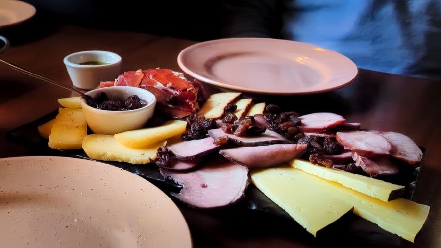 Porto: Wine Tour & One Hour Fado Show | All Included - Key Things You’ll Really Notice on This Tour