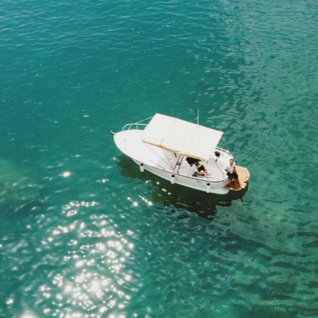 Portovenere: Guided Private Boat Tour With Aperitif - The Aperitif in Front of Portovenere: Food as Part of the View