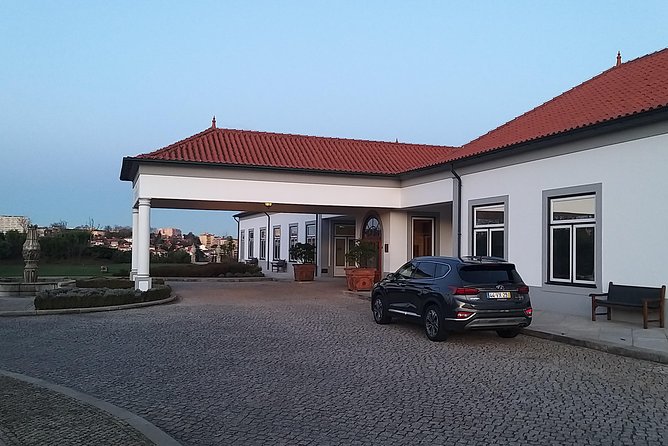 Private Airport Transfer from the Airport to Porto - Fixed pricing: why this is easier to budget than you think