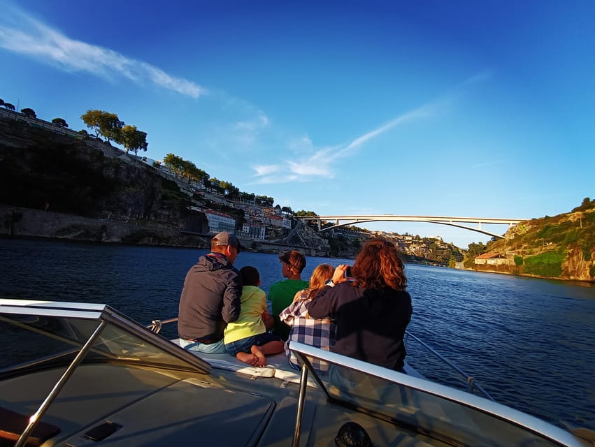 Private boat tour: 6 Bridges, Gondomar,Douro with Sunset Opt - A private 6-bridges cruise from Douro Marina: what it really feels like