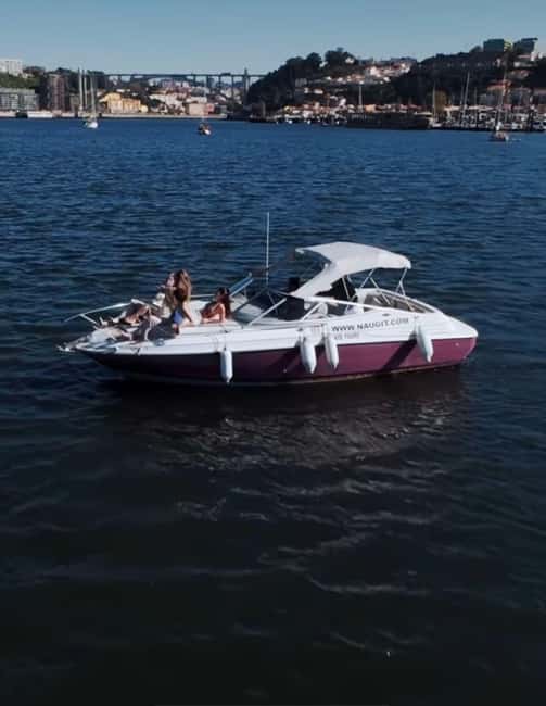 Private Boat Tour 6 Bridges, up to 6px Sunset Option - Private 6-bridge Douro cruise from Vila Nova de Gaia