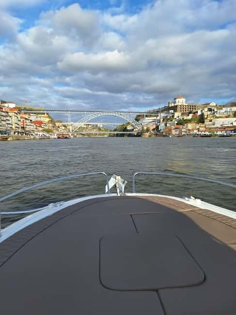 Private Boat Tour in Porto with Portuguese Tapas Option - Why See Porto From the Douro Instead of From the Streets?
