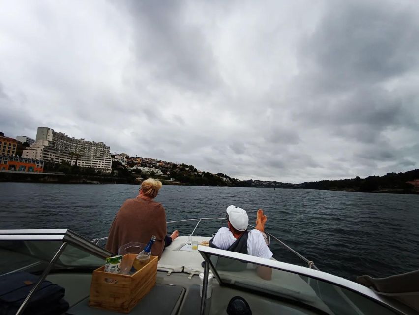 Private Boat Trip for 2 with Tasting in Porto -Sunset Option - Practical Comfort: Blankets, Photo Stops, and a Couple-Friendly Pace