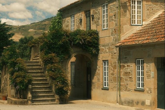 Private Douro Valley Tour with Lunch & Wines - The guides are the secret ingredient: what Márcio-style hosting looks like