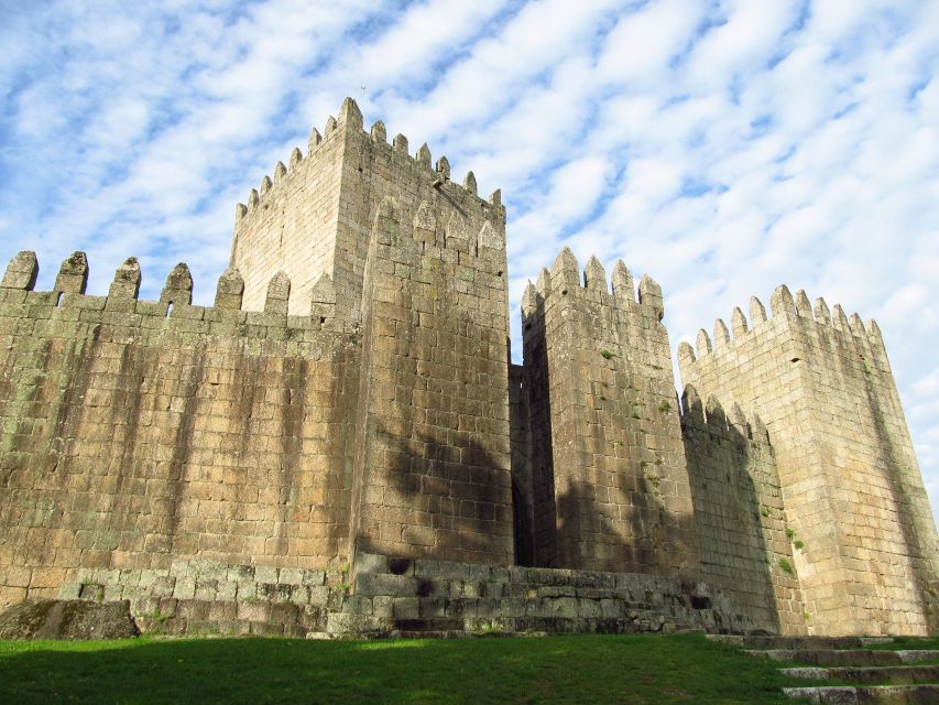 Private Guimarães Half-Day Tour from Porto - From Porto to Guimarães: The Short Ride That Sets the Mood