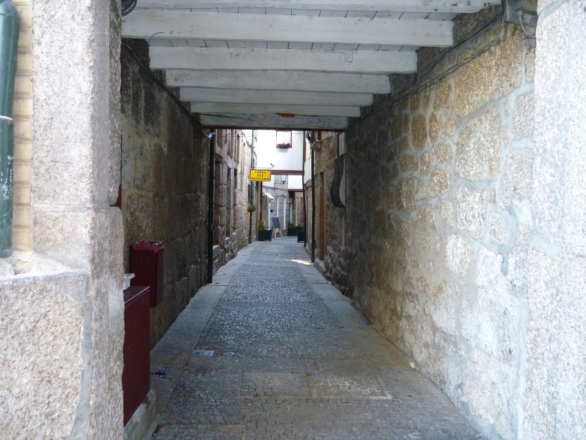 Private Guimarães Half-Day Tour from Porto - Price and Value: Is $156 Worth It?