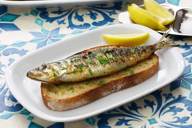 Private & Personalized Food Tour of Porto with a Local Guide - Private and Personalized Porto Bites: What You’re Really Buying