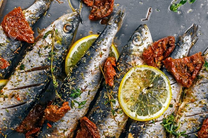 Private & Personalized Food Tour of Porto with a Local Guide - Stop Two: Deli + Petiscos Taverna + Portuguese Drinks at a Historic Bar