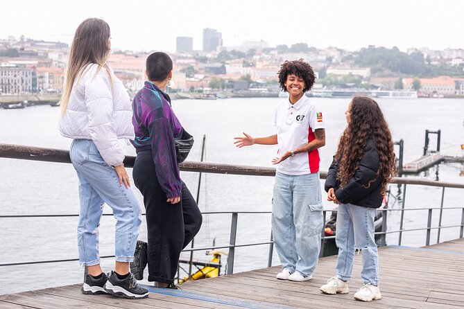 Private Porto Classic Tuk Tour 2h - Sunset Lean: Passeio das Virtudes and the Viewpoints Game