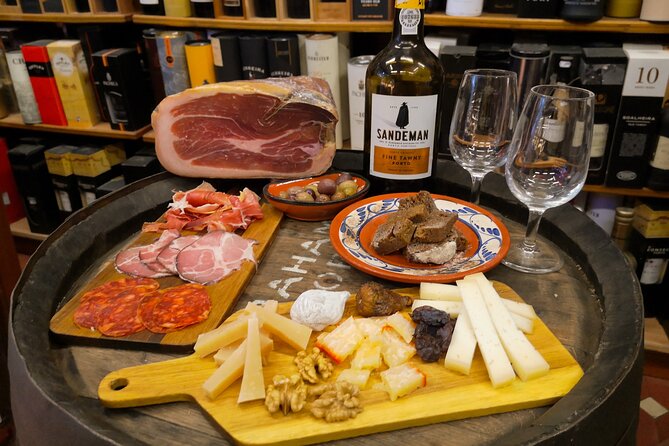 PRIVATE Porto food & wine tour - Salt cod fritters and white port: the fork-in-the-road flavors of Porto