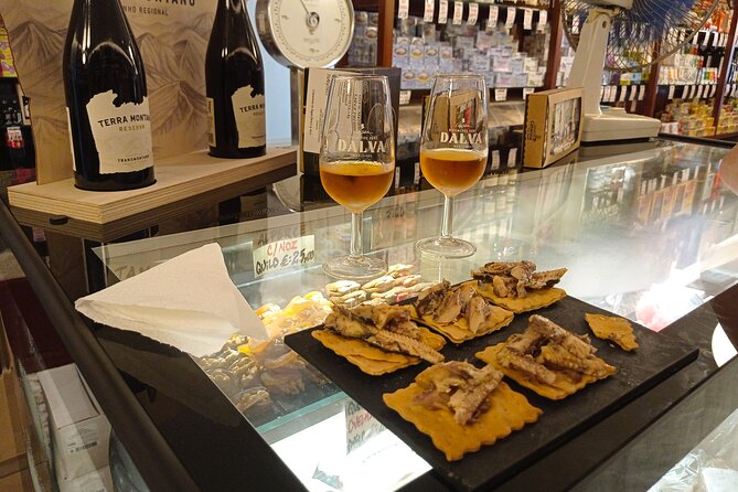 PRIVATE Porto food & wine tour - Pasteis de nata finish: the sweet Porto checkpoint