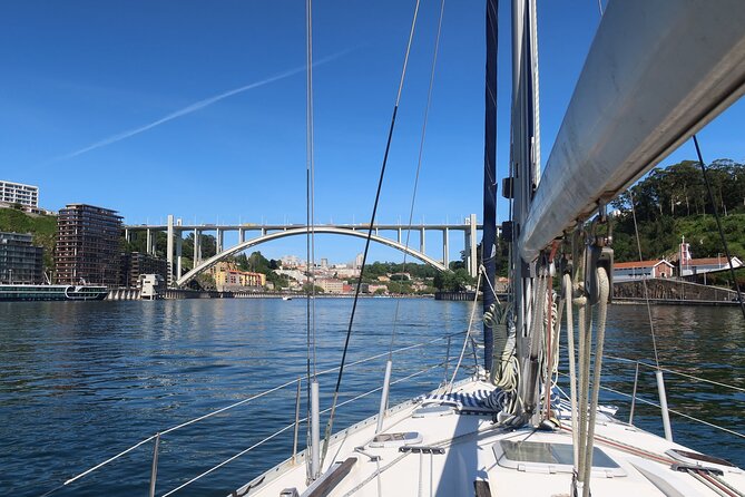 Private Porto Sailing Yacht Sunset Sightseeing Tour - Afurada fishing village: the local side of Gaia