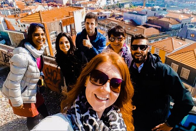 PRIVATE Porto walking tour with historian - How the Historian Keeps the Story Clear (and Answers the Silly Questions)