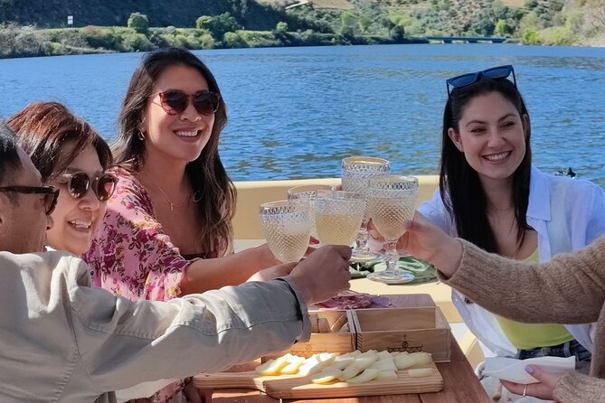 Private Premium Wine Experience through Douro Valley - Transportation and comfort: hotel pickup makes it doable
