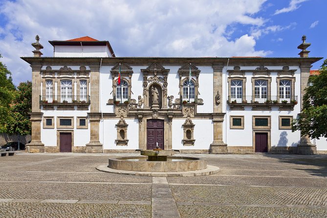 Private Tour: Guimares and Braga Day Trip from Porto - From Porto to Guimarães: a clean start that keeps the day on schedule