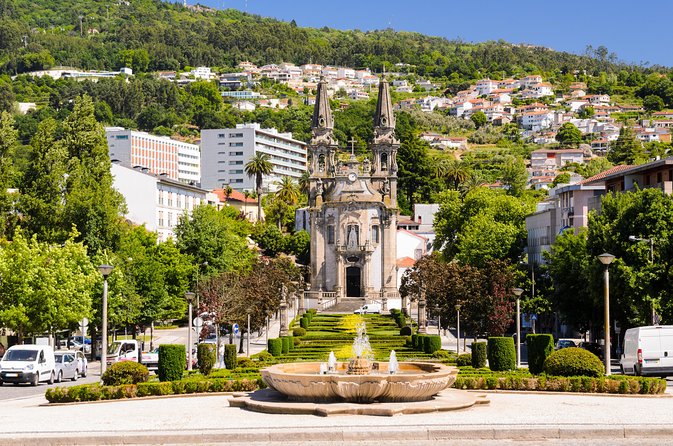 Private Tour: Guimares and Braga Day Trip from Porto - Lunch timing: how to plan when the notes disagree