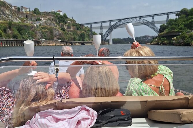 Private Tour of the 6 Bridges with Port Wine - Port wine, cable car, and Serra do Pilar sunset views