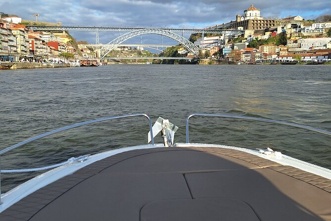 Private Tour of the 6 Bridges with Port Wine - Under the bridges: the core route and what to watch for