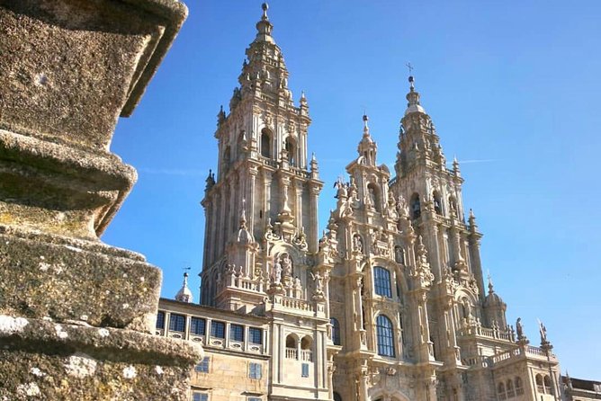 Private Tour Santiago de Compostela & Viana do Castelo from Porto - Santa Luzia hill and sanctuary: the viewpoint moment you’ll remember