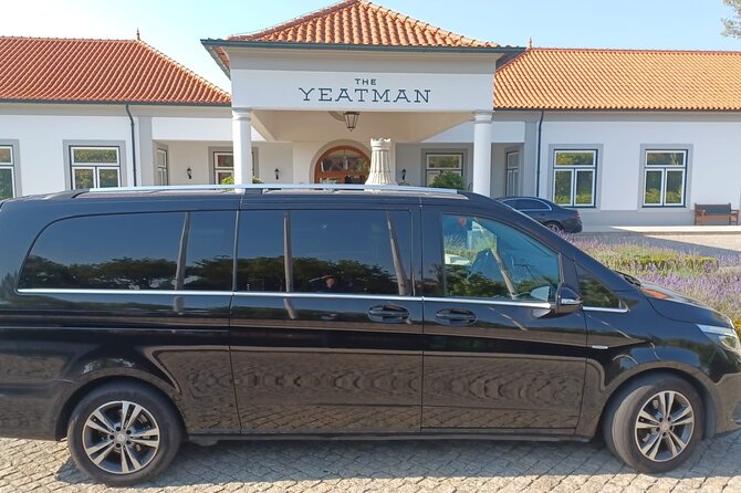 Private Transport between the city of Porto and AHD Airport - How the “Private” Part Changes Your Day