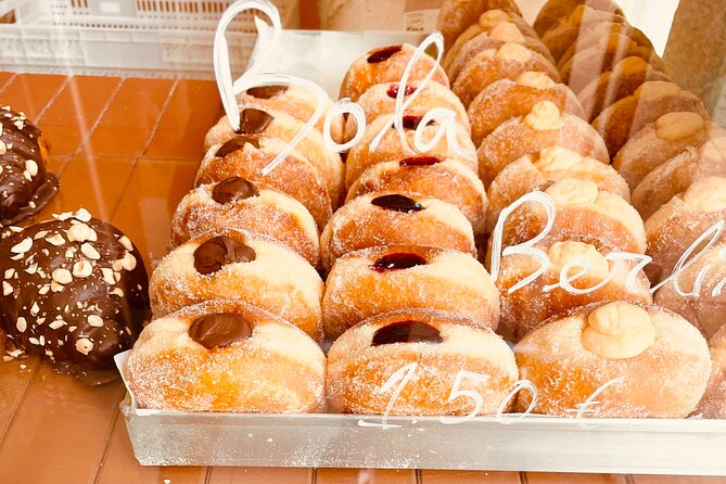 Private Walking Tour in Porto with Optional Lello Bookshop Ticket - Mercado do Bolhão and Manteigaria: the sweet and savory Porto finale