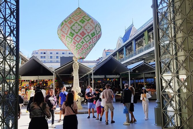 Private Walking Tour in Porto with Photo & Proof of Doce Local (3h) - Mercado do Bolhão: real market energy at the city’s center