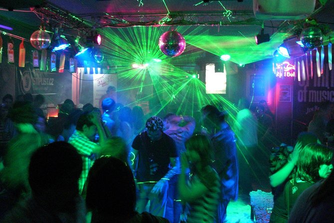 Pub Crawl Porto - Porto beer-and-bar culture, with a guide who handles the hard parts