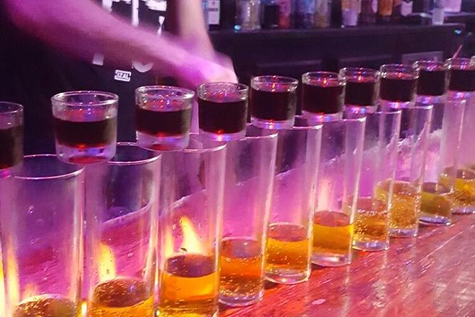 Pub Crawl Porto - Skipping the line, and why that matters at 10:30 pm