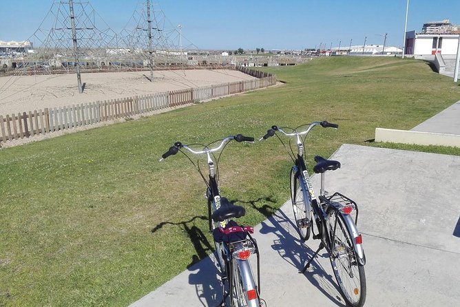 Rent bikes in Póvoa de Varzim and Vila do Conde - Old Railway to Famalicão and the Monastery of Rates