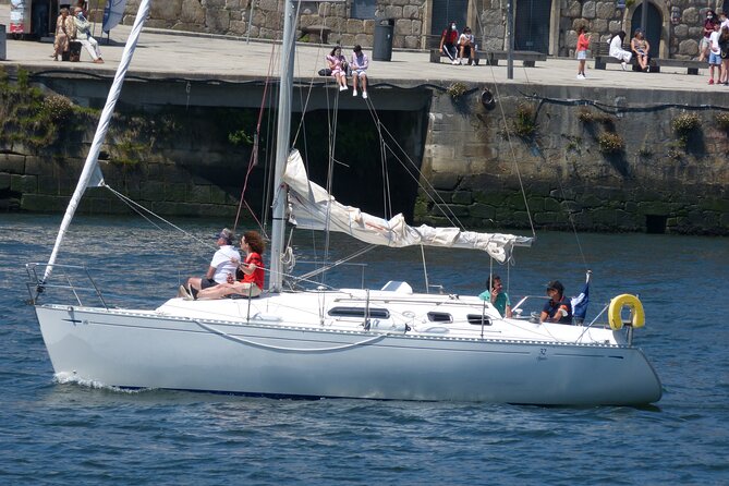 Sailing boat trip on the coast of Porto and on the river Douro - When sails might not go up: how to plan for weather