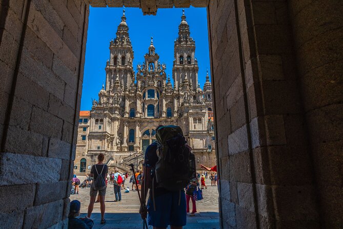 Santiago and Valença do Minho Full Day Private Tour - The Added Bonus: Porto Walking Tour the Day After