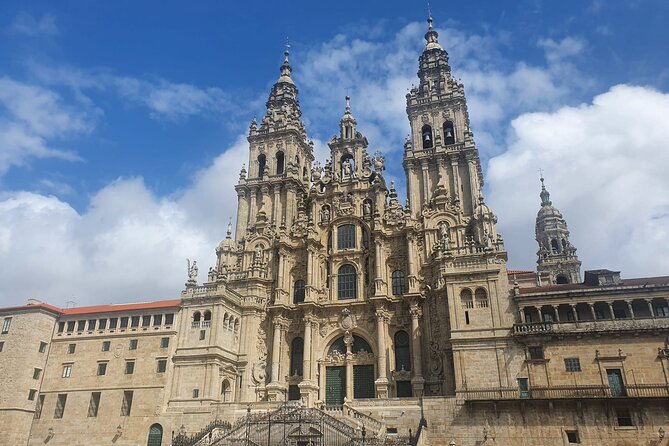 Santiago de Compostela and Cathedral Private Tour From Porto - Porto to Santiago de Compostela: What This Private Day Trip Really Delivers