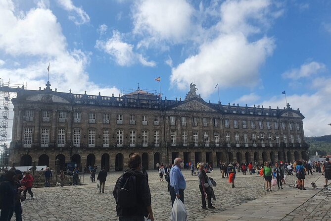 Santiago de Compostela and Cathedral Private Tour From Porto - Price and Logistics: Is $357.42 Per Person Fair Value?
