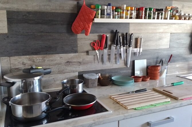Shopping, cooking and eating together at my home in Porto - A Porto cooking class in a real home, not a kitchen showroom
